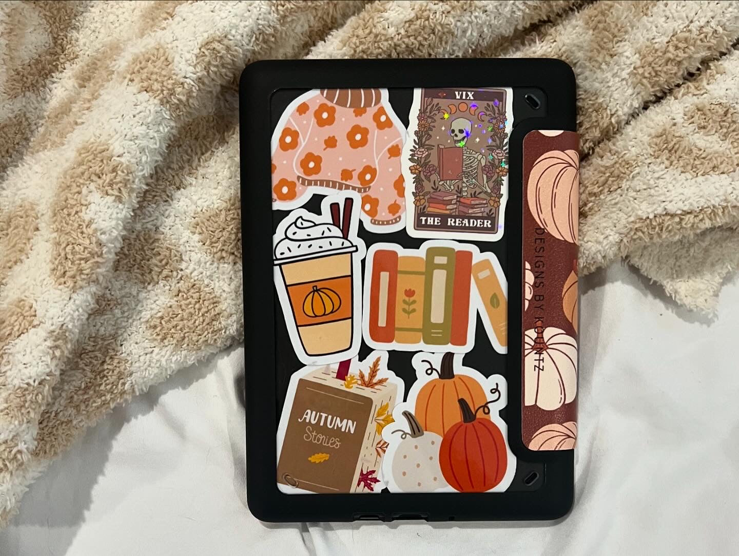 Pumpkin Kindle Case (11th Gen Paperwhite)