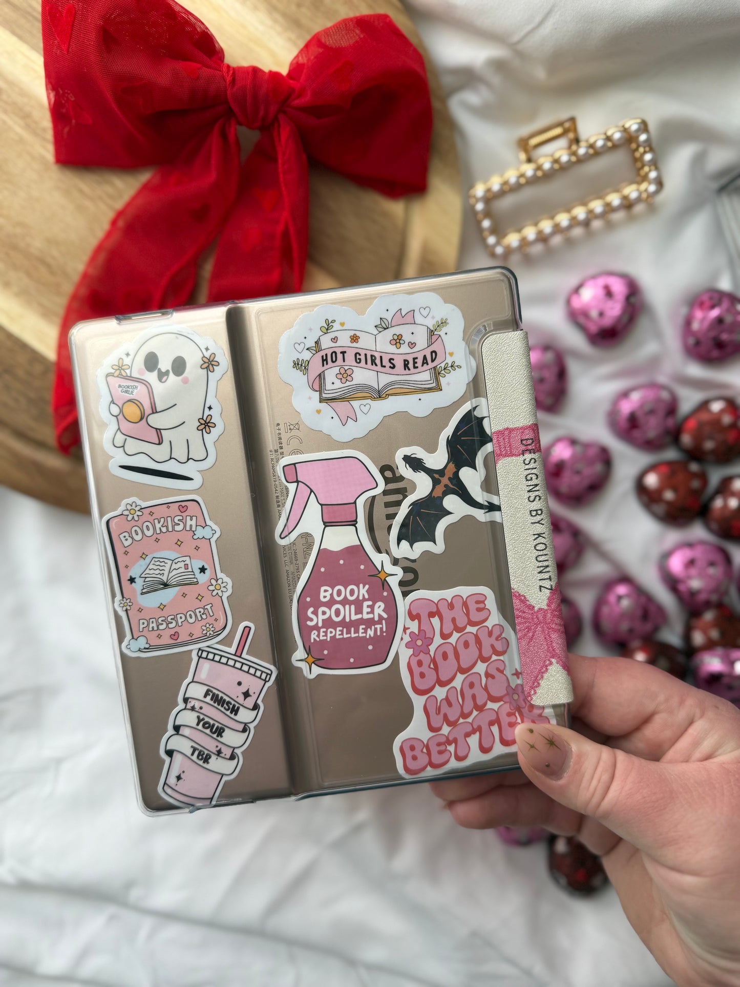 Valentine Bows Kindle Case