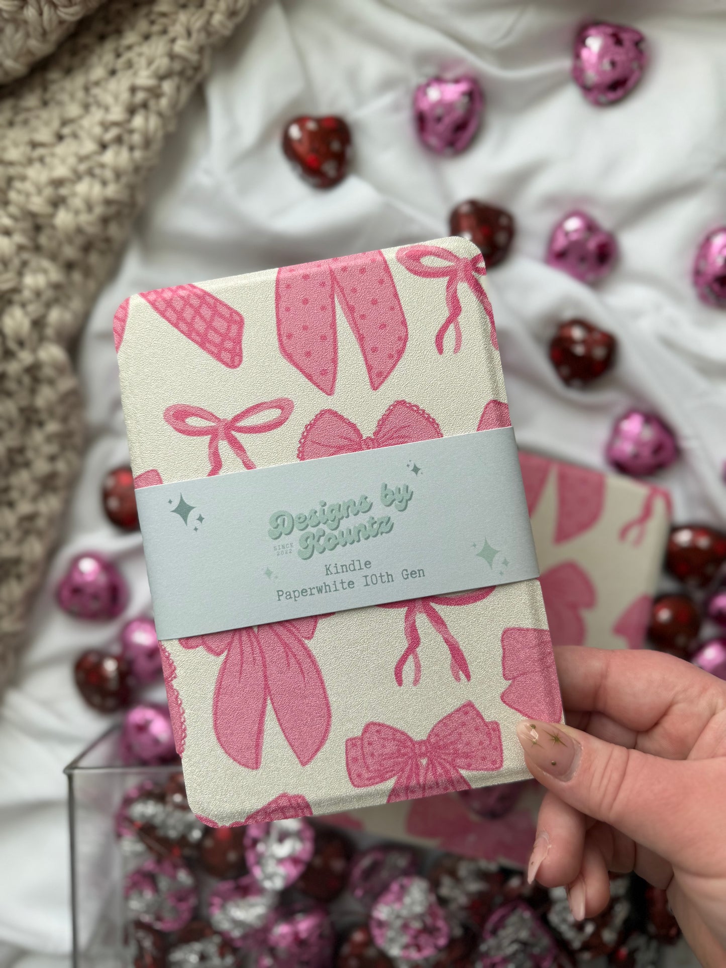 Valentine Bows Kindle Case